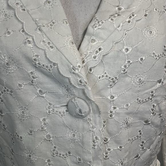 Dressbarn Blazer Jacket size Medium White Linen Eyelet Wedding Summer Church - Picture 4 of 9